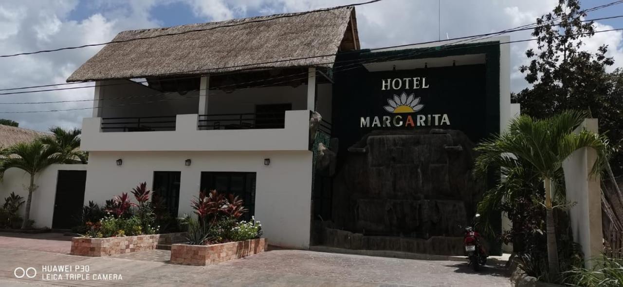Hotel Margarita Bacalar Bagian luar foto